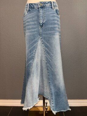 WASH LAB SELMA PIECED DENIM MAXI SKIRT WITH FRAYED HEM N TWO TONE SKY - EUC - 31